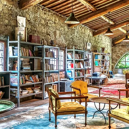 Antica Con Giardino